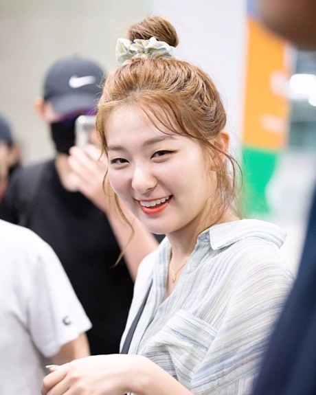 Sao Han ua chuong chun buoc toc tu thoi cha me anh 9