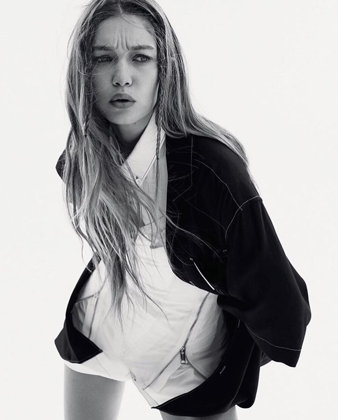 bộ ảnh tạp chí của gigi hadid ảnh 3 bo anh tap chi cua gigi hadid anh 3