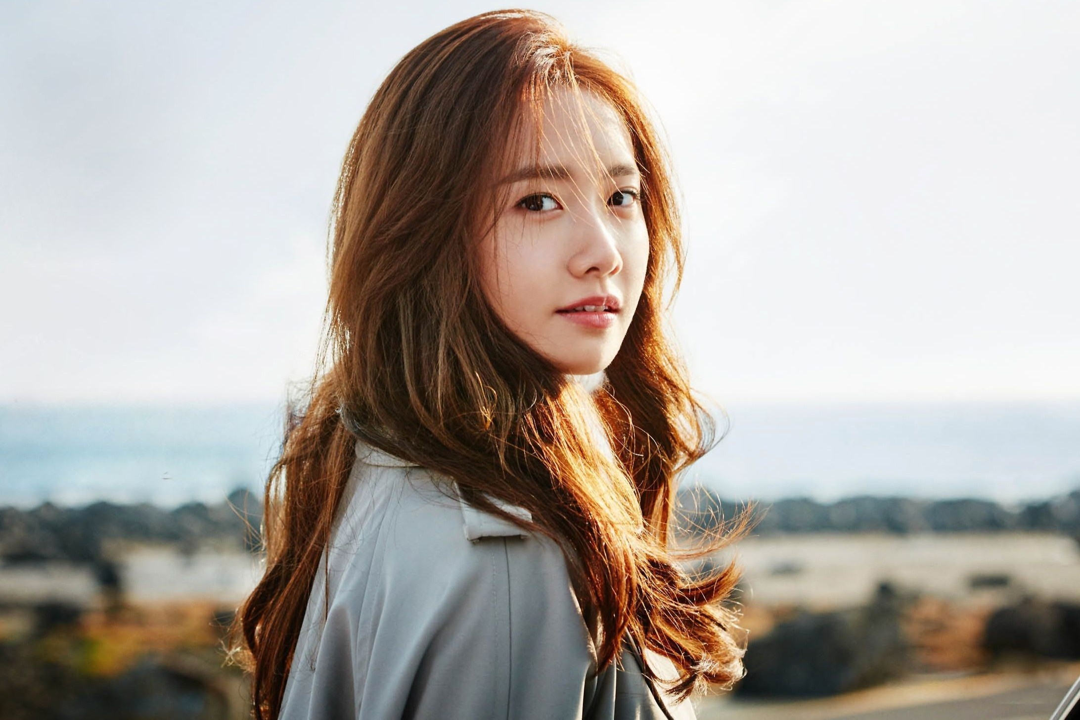 Yoona thu hut su chu y du an dien don gian ra san bay hinh anh