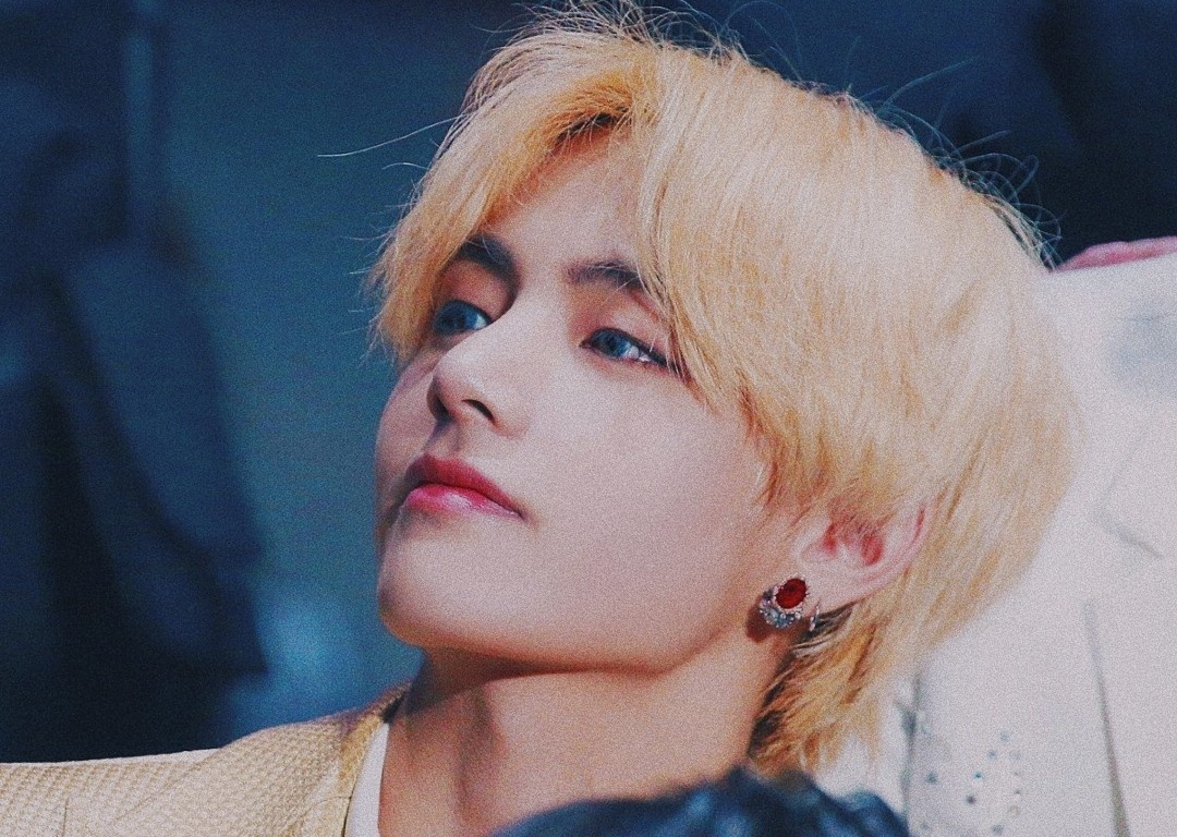 BTS nhuộm tóc vàng ảnh 1 BTS nhuom toc vang anh 1