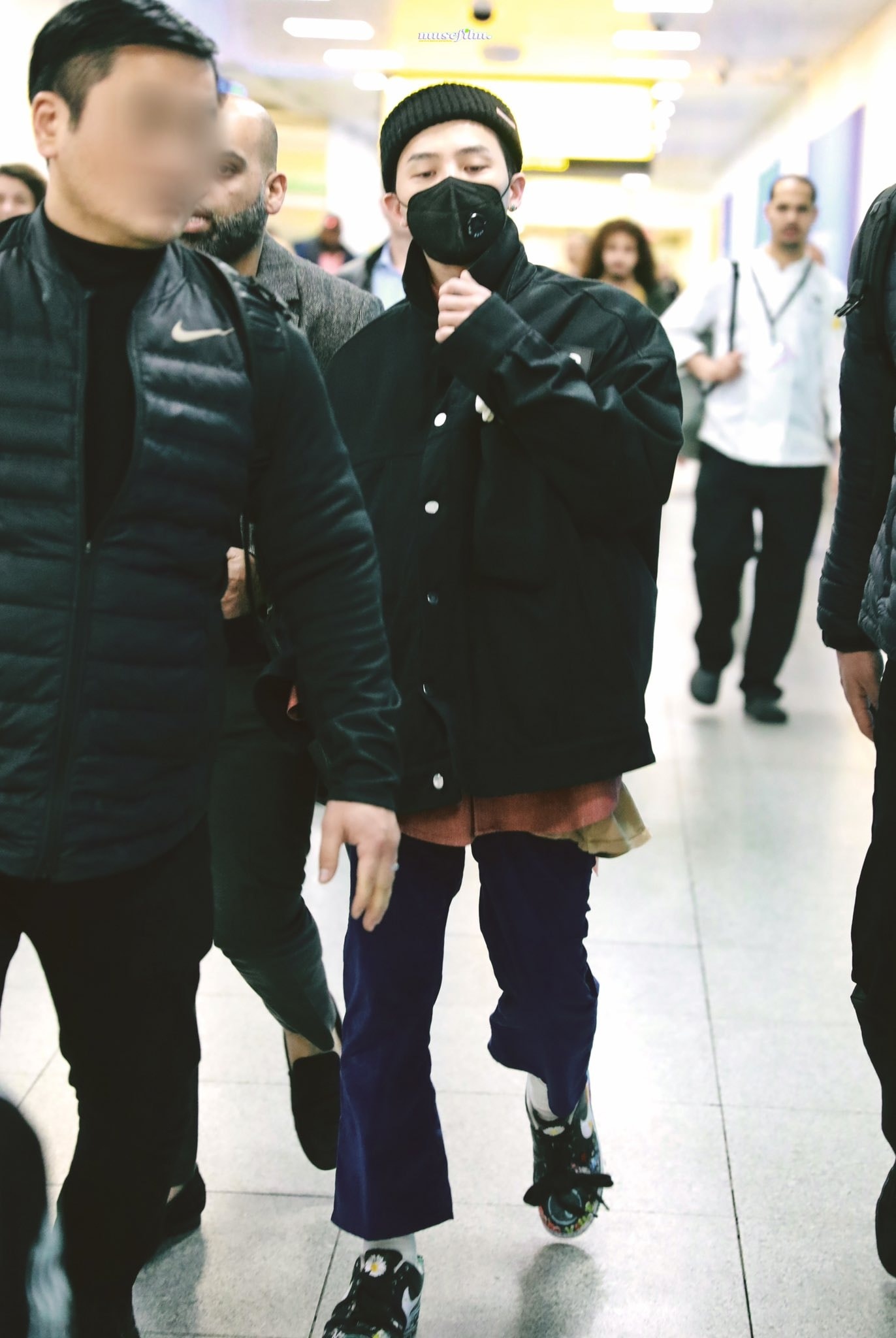 thoi trang san bay cua gdragon tai New York anh 2