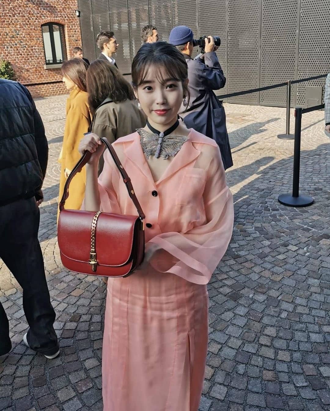 IU va Mai Davika du show gucci anh 1