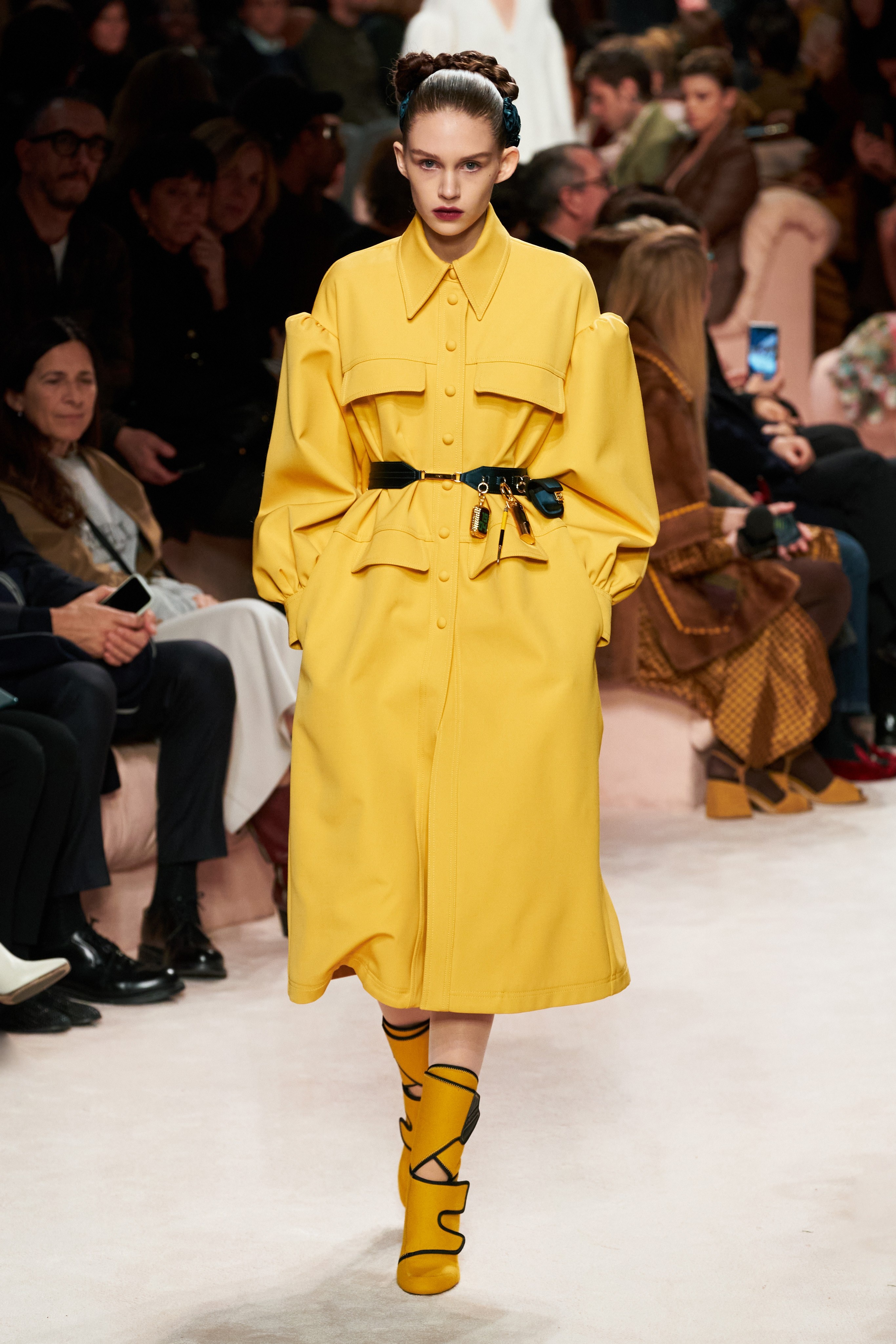 show dien thuoc tuan le thoi trang milan anh 15