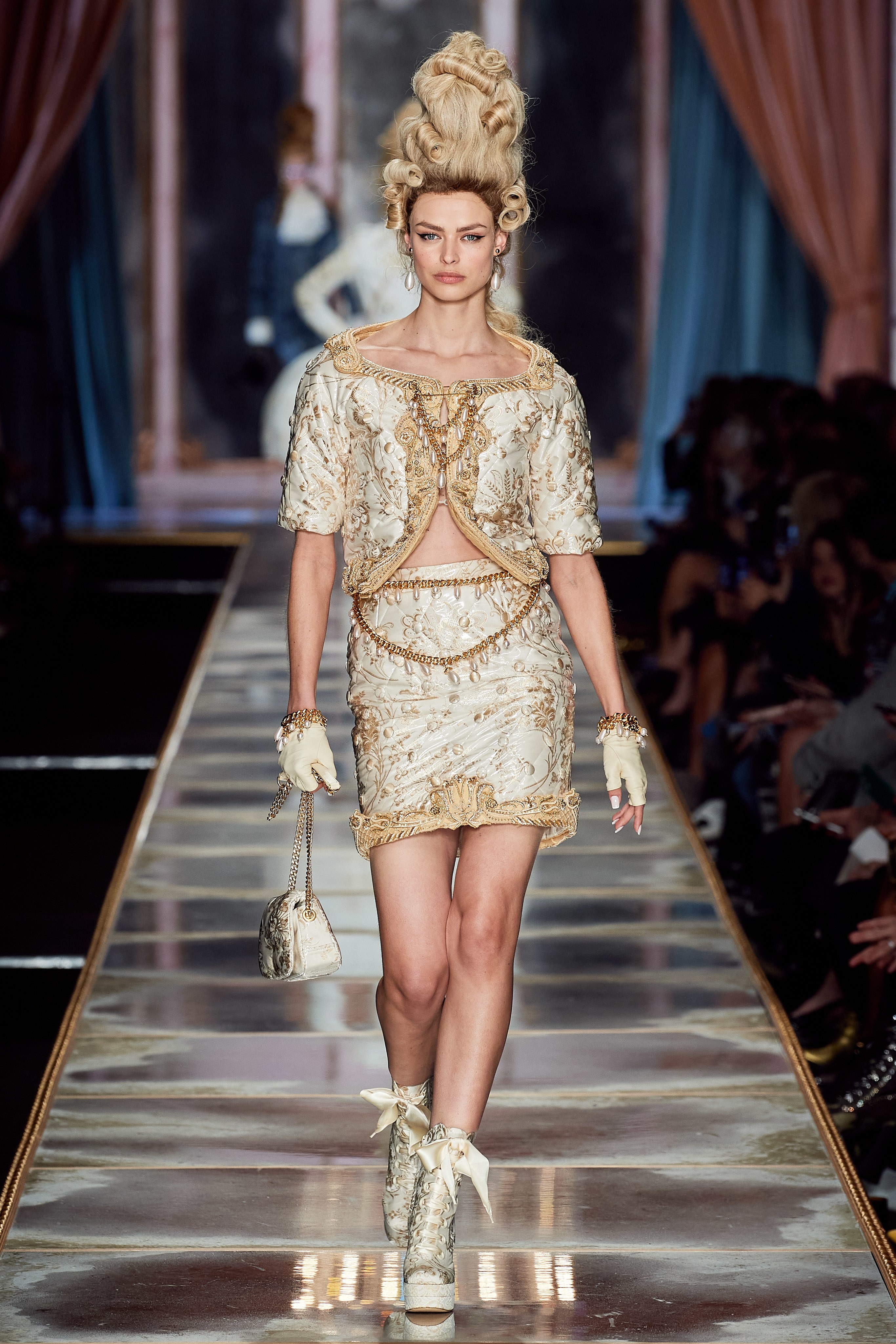 show dien thuoc tuan le thoi trang milan anh 20