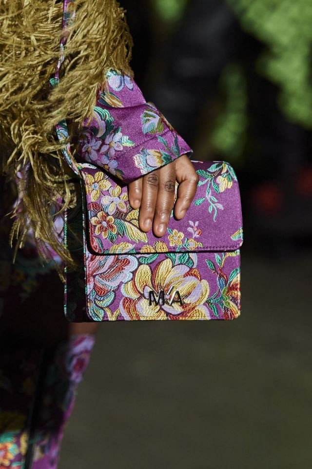 10 mẫu túi xu hướng của năm 2020 ảnh 2 10 mau tui xu huong cua nam 2020 anh 2