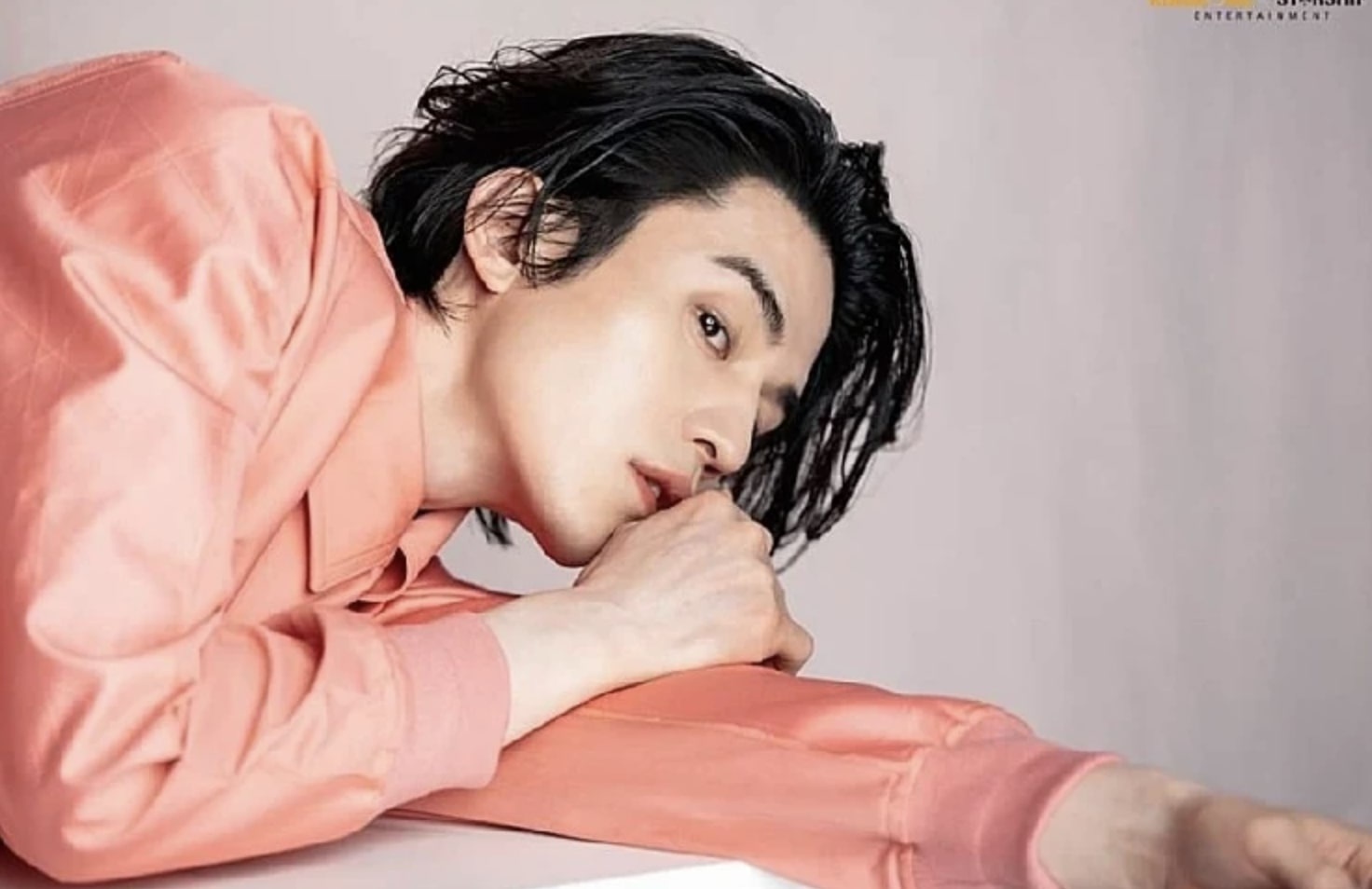 lee dong wook diện style nữ tính ảnh 2 lee dong wook dien style nu tinh anh 2