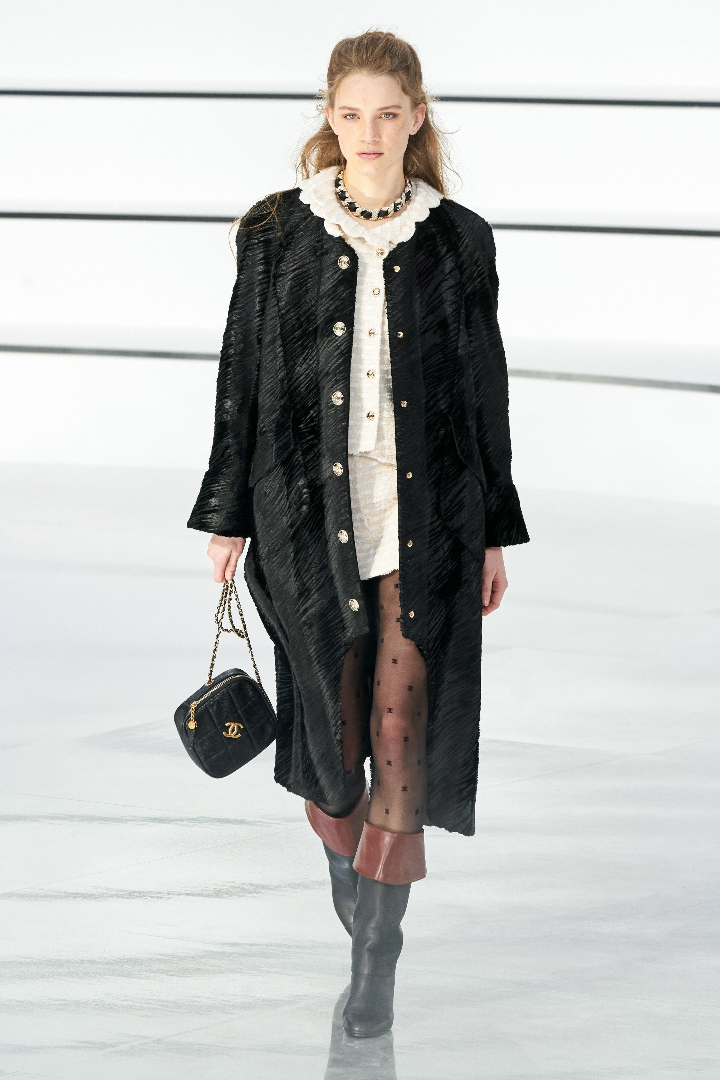 show dien giao thoa giua qua khu va hien tai anh 9