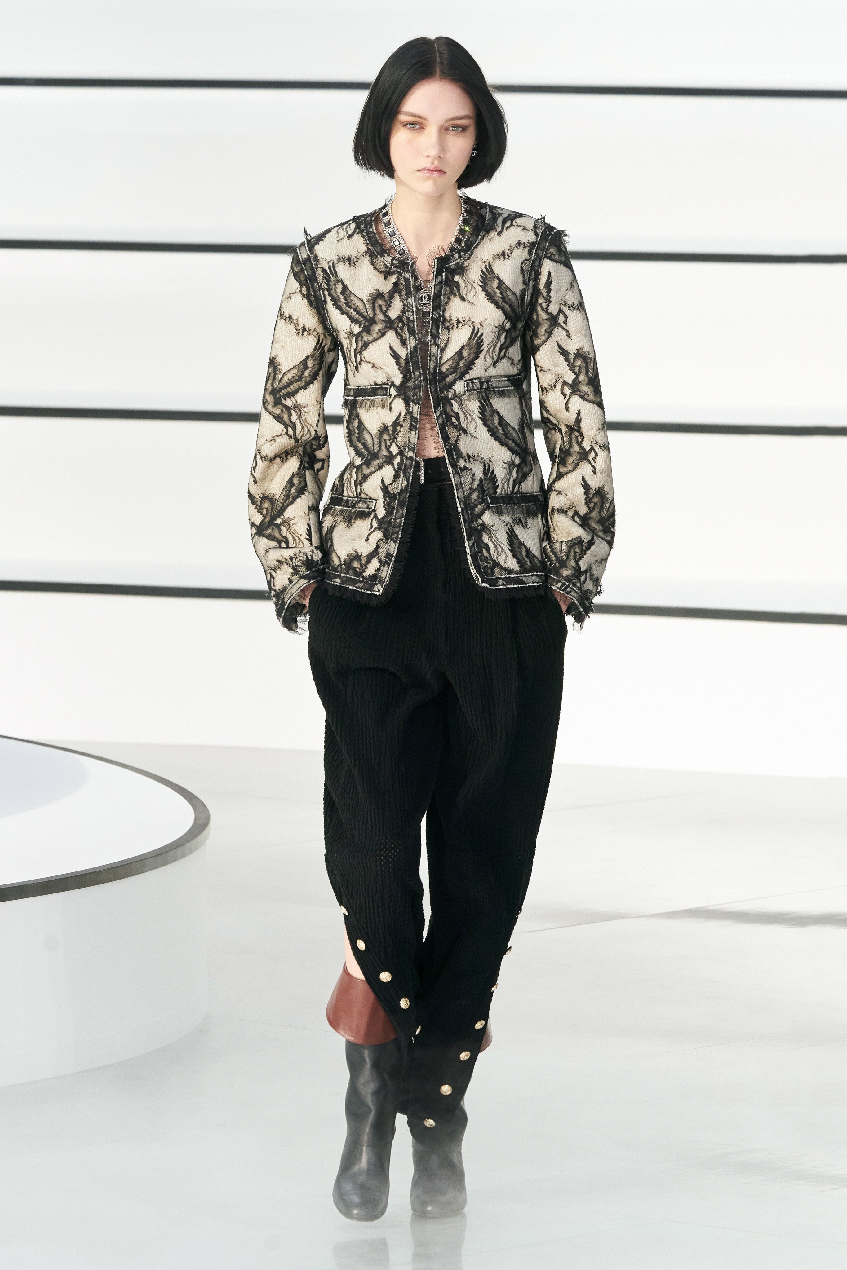 show dien giao thoa giua qua khu va hien tai anh 8