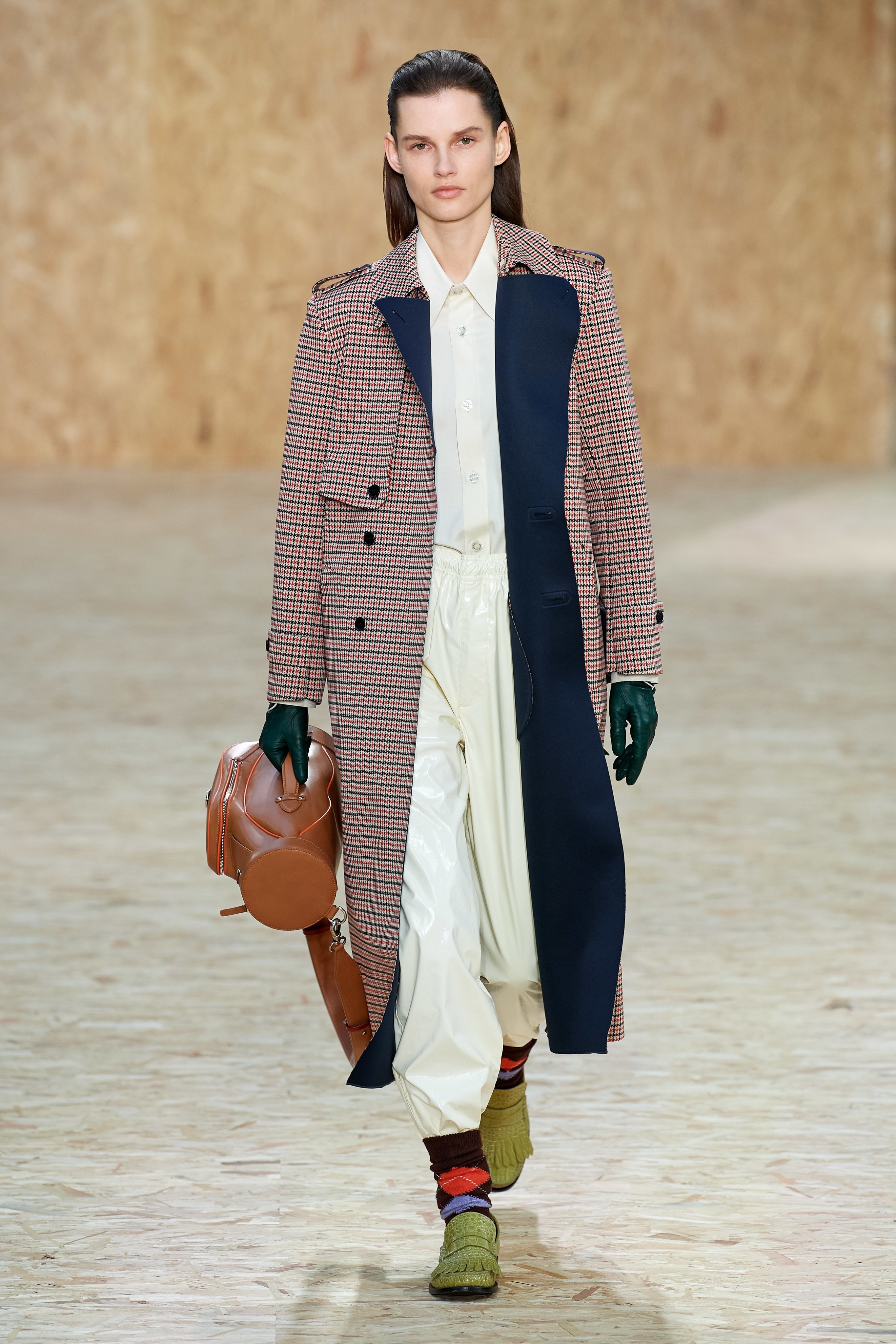 show dien giao thoa giua qua khu va hien tai anh 18