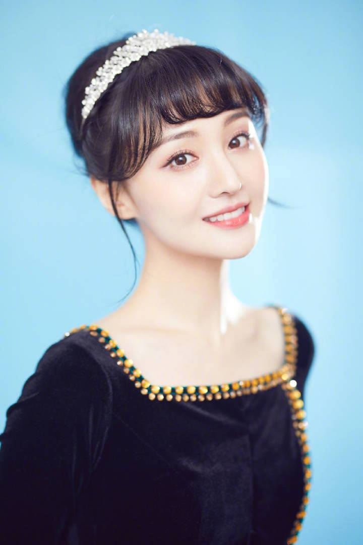 tạo hình công chúa của Trịnh Sảng ảnh 1 tao hinh cong chua cua Trinh Sang anh 1