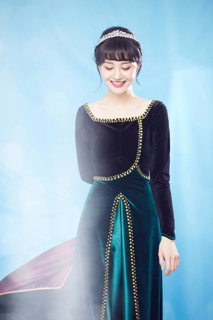 tạo hình công chúa của Trịnh Sảng ảnh 2 tao hinh cong chua cua Trinh Sang anh 2