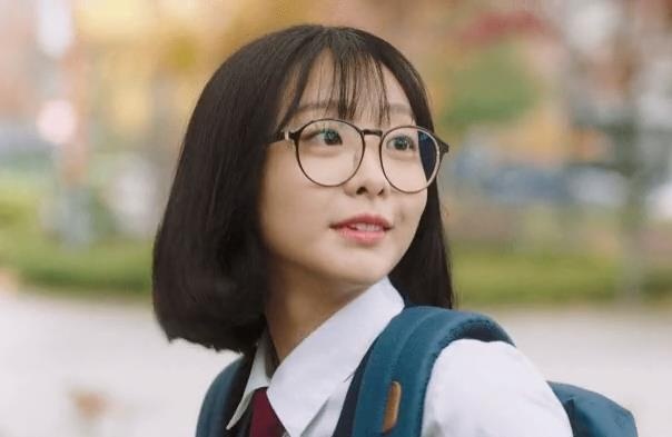 kim da mi đổi kiểu tóc ảnh 2 kim da mi doi kieu toc anh 2
