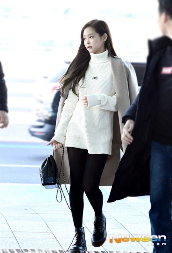 10 mau tui dat nhat cua jennie anh 15