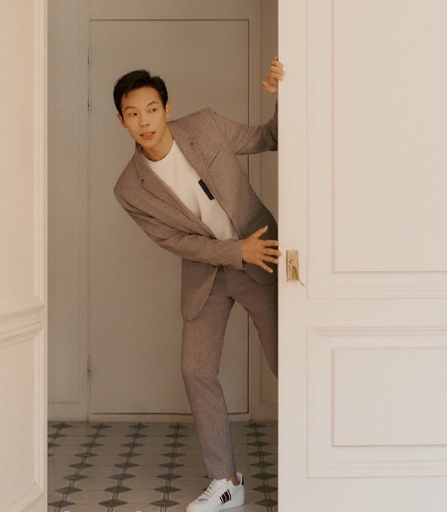 dan nam phu ha canh noi anh dien suit anh 3