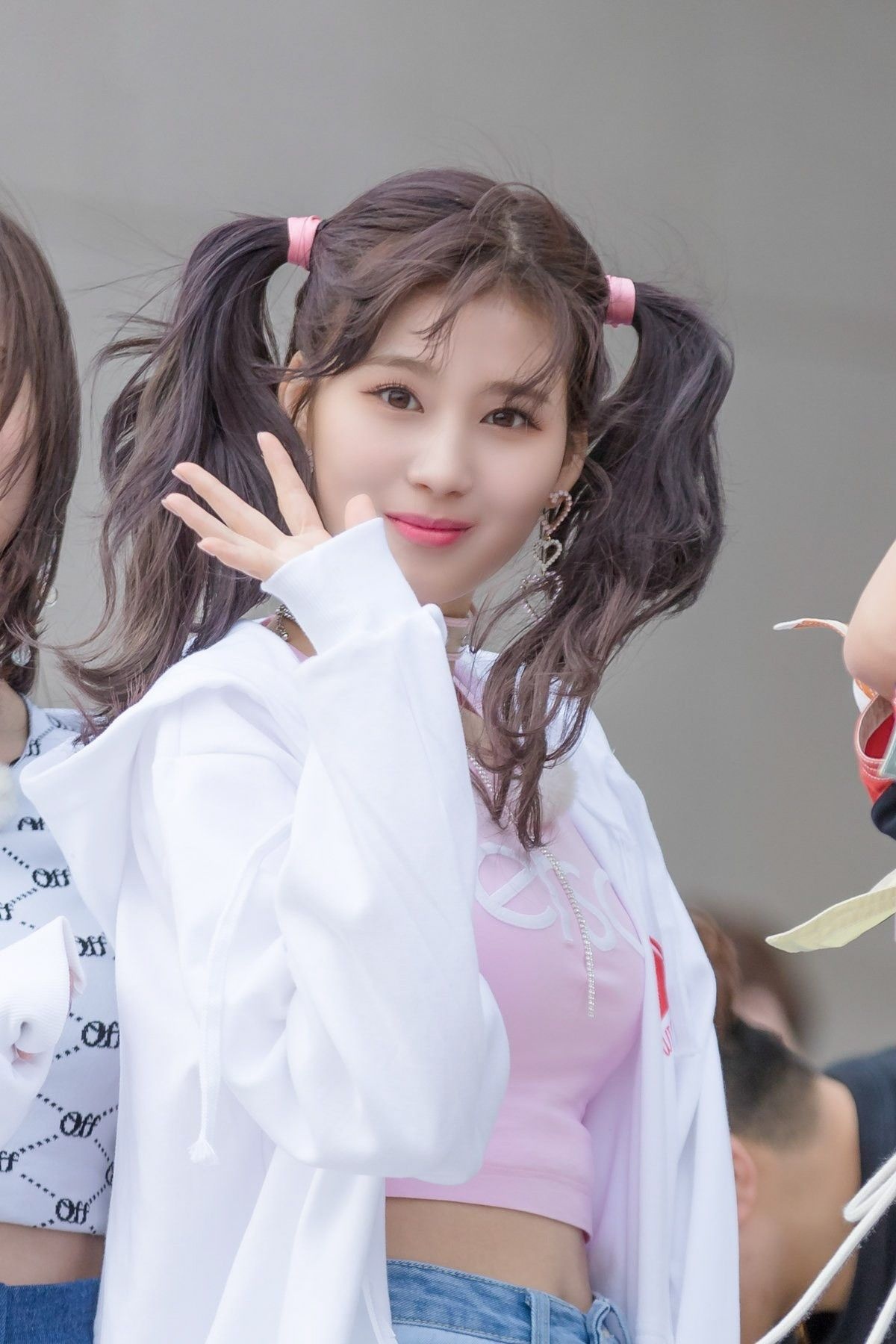 nhung nu than tuong trong xinh nho buoc toc hai ben anh 7