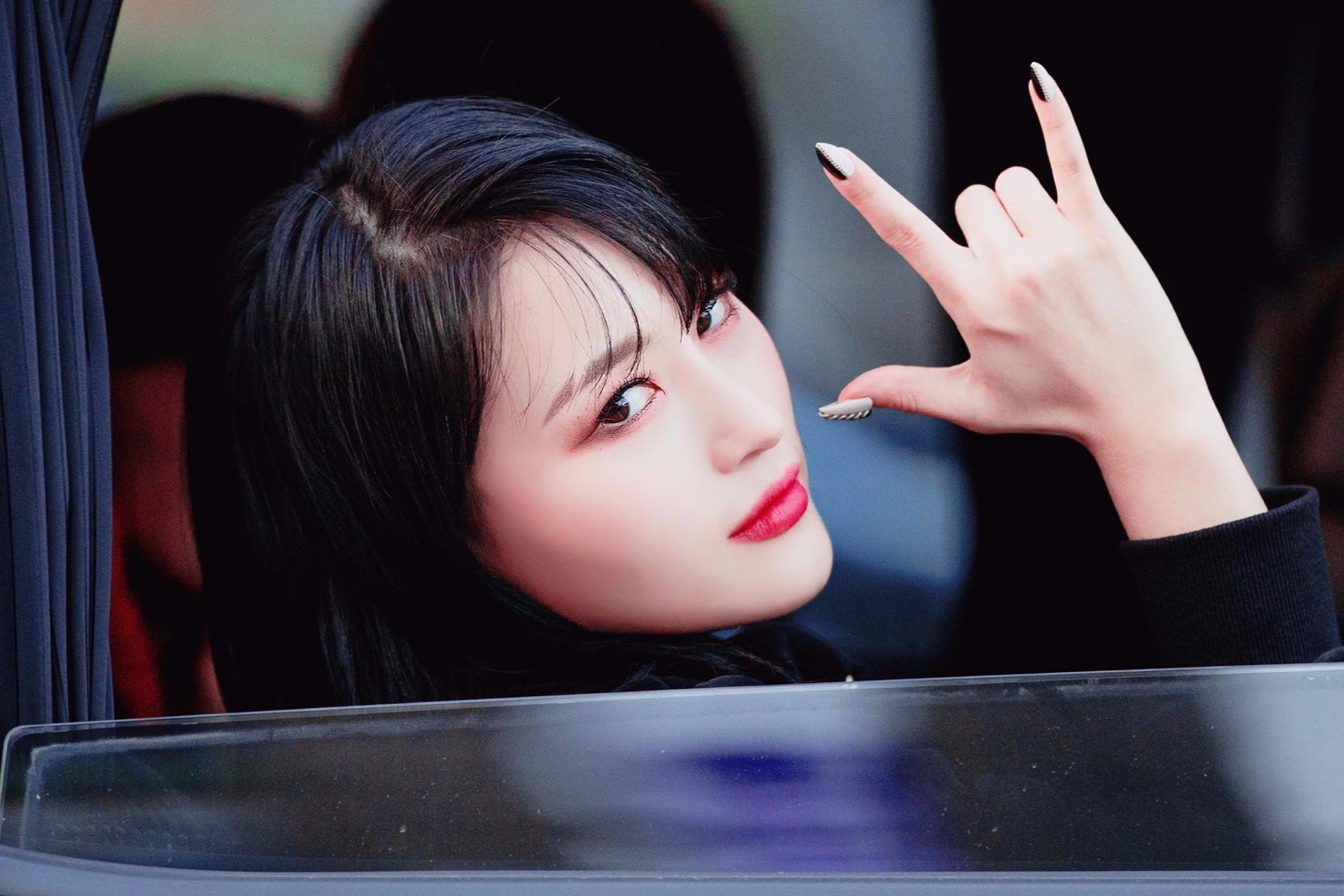 Nu ca si Han co them nhieu fan nho cao mot ben long may hinh anh