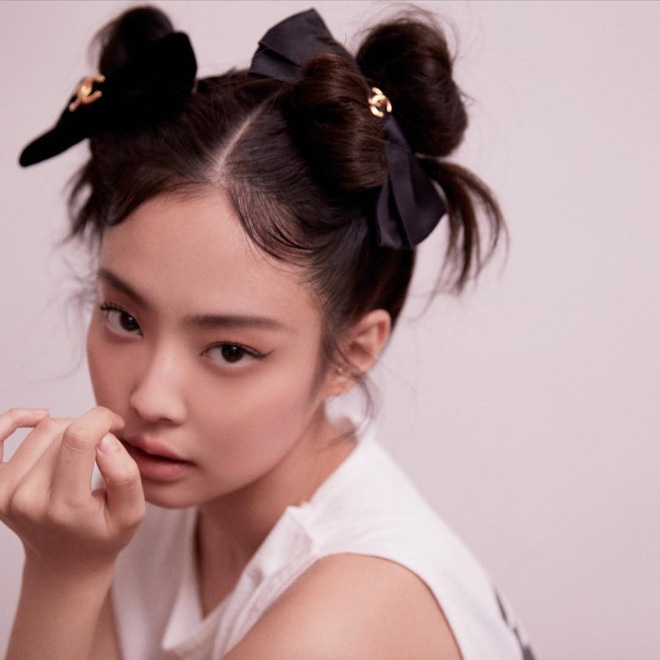 sao nữ lăng xê tóc búi hai bên ảnh 4 sao nu lang xe toc bui hai ben anh 4