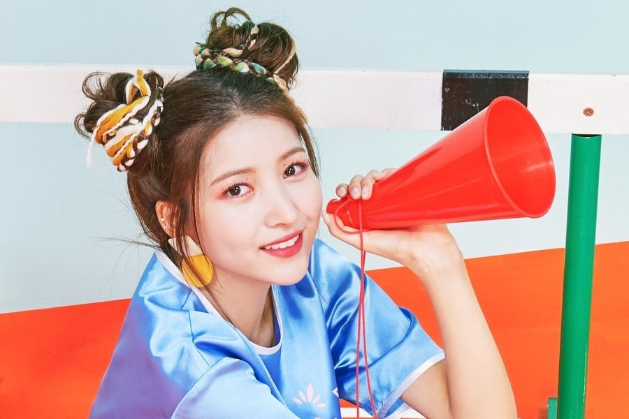 sao nữ lăng xê tóc búi hai bên ảnh 6 sao nu lang xe toc bui hai ben anh 6