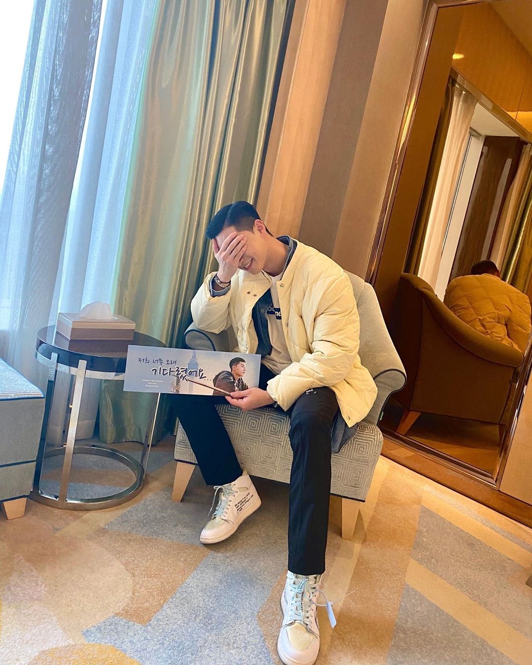 gu thời trang của diễn viên nam Hàn ảnh 8 gu thoi trang cua dien vien nam Han anh 8