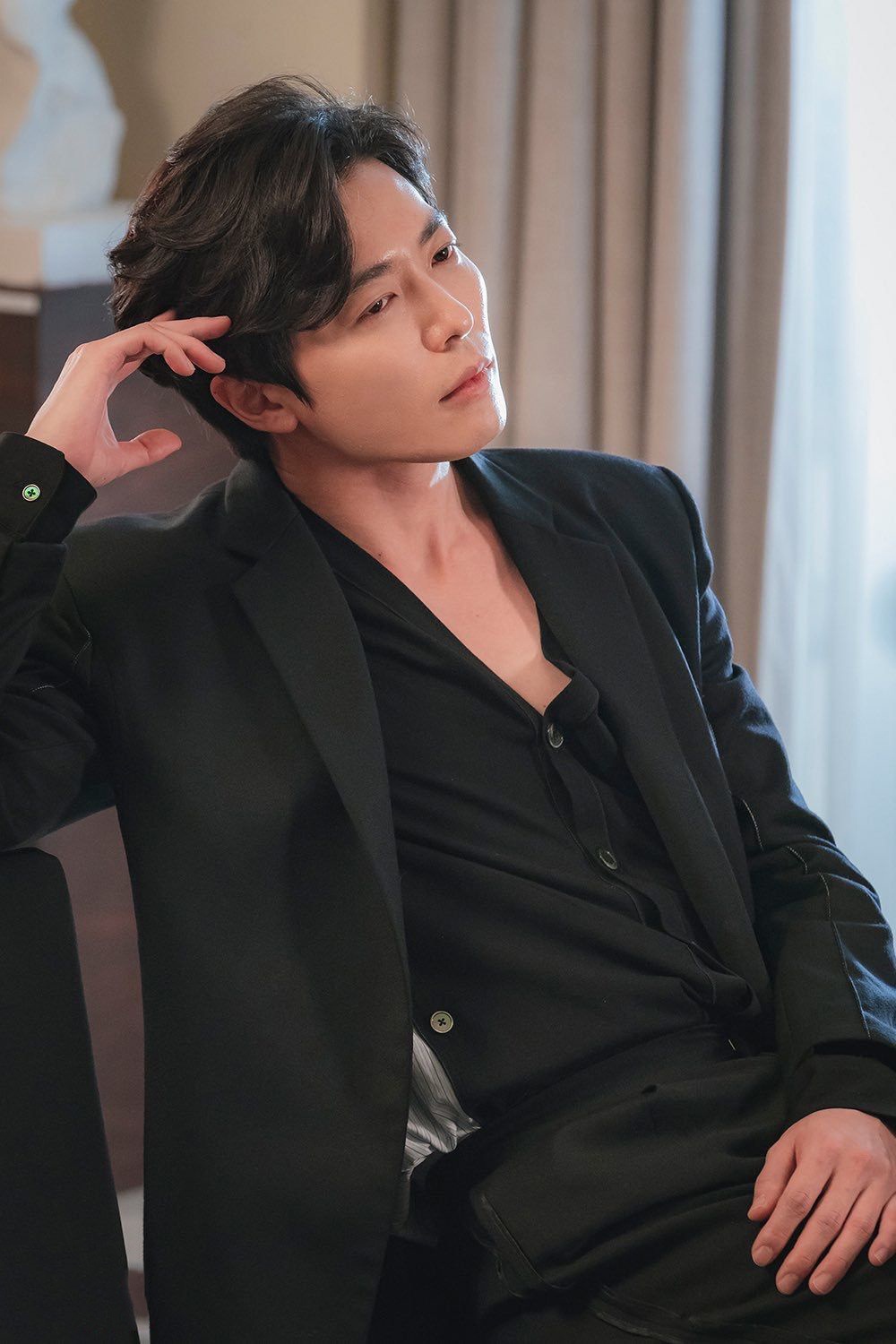 gu thoi trang cua dien vien nam Han anh 19