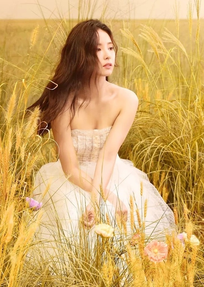 yoon bomi và shin se kyung diện trang phục sexy ảnh 7 yoon bomi va shin se kyung dien trang phuc sexy anh 7