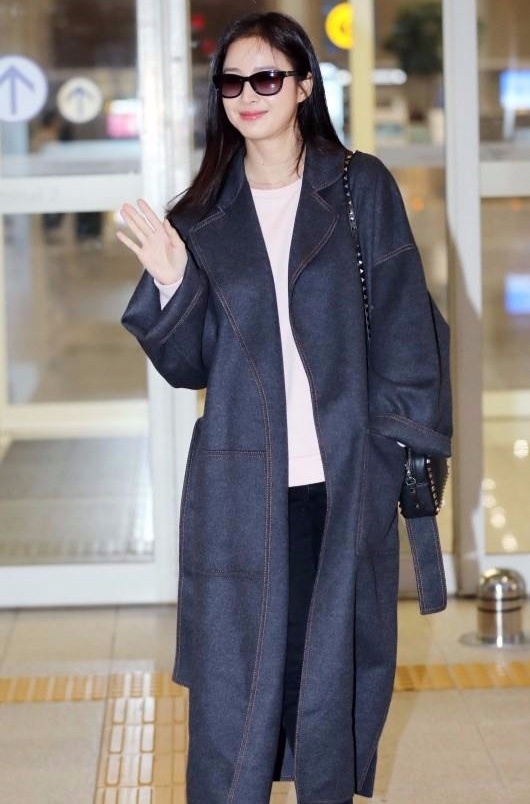 thời trang đời thường của kim tae hee ảnh 5 thoi trang doi thuong cua kim tae hee anh 5