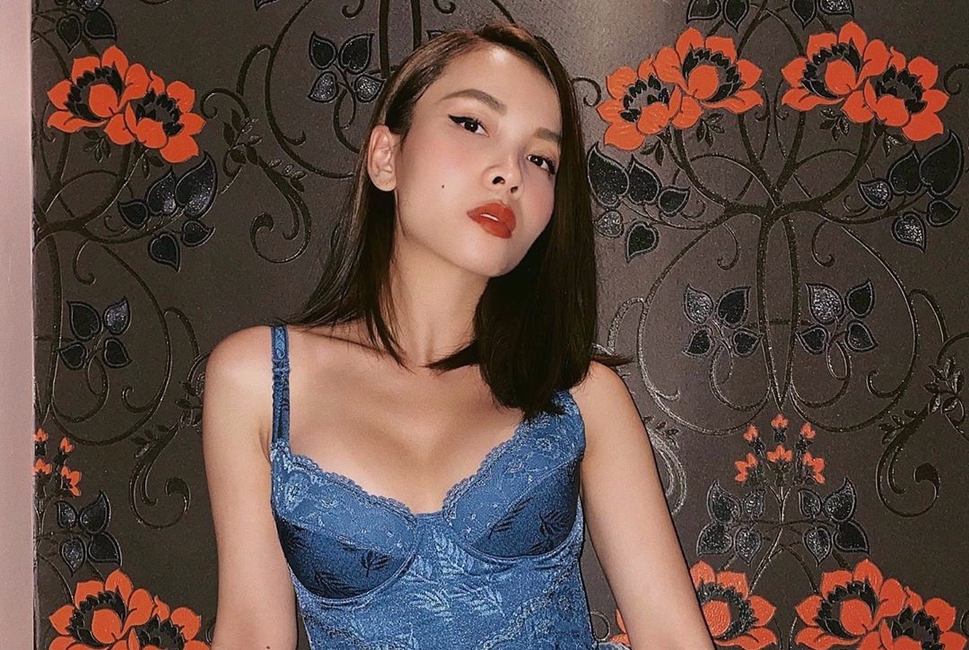 Yen Trang day cach tap giu dang sexy tai nha hinh anh