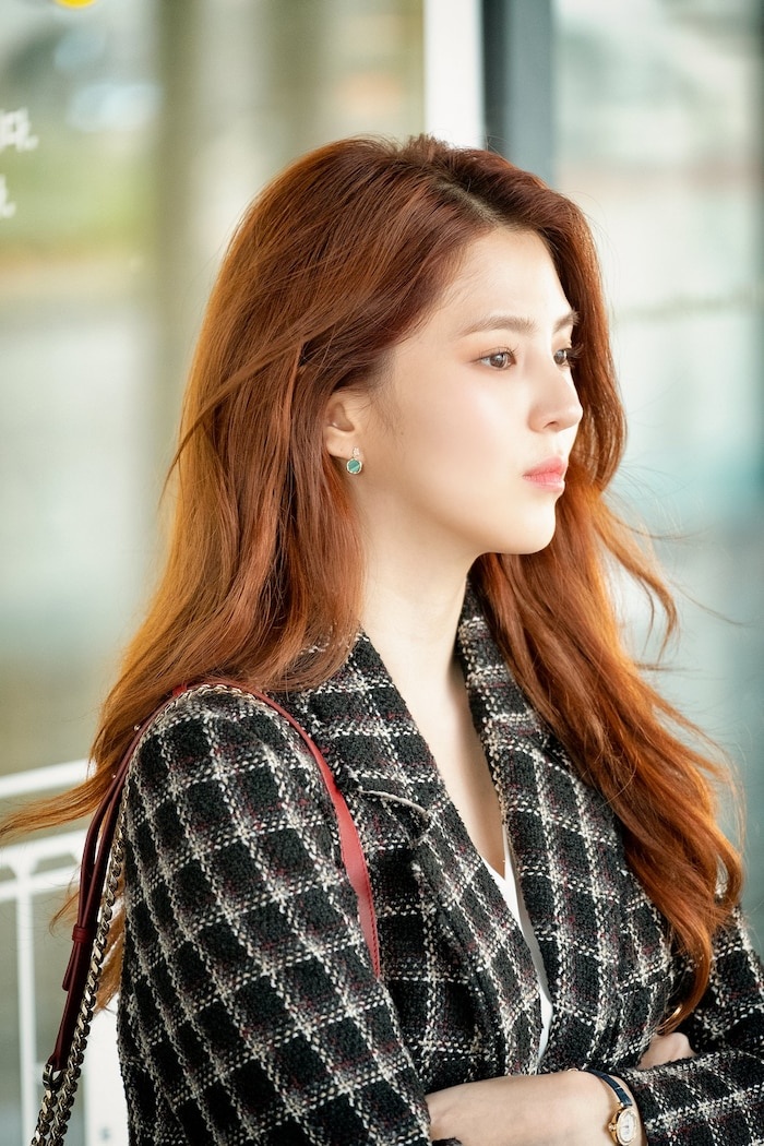 Han So Hee hay mặc đồ đơn giản khi vào vai tiểu tam ảnh 6 Han So Hee hay mac do don gian khi vao vai tieu tam anh 6