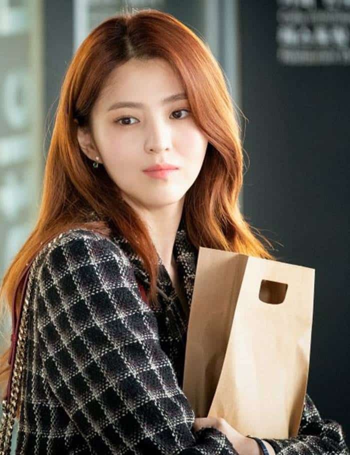 Han So Hee hay mặc đồ đơn giản khi vào vai tiểu tam ảnh 5 Han So Hee hay mac do don gian khi vao vai tieu tam anh 5