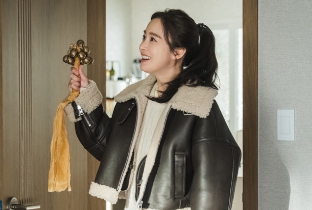 Kim Tae Hee dien trang phuc mo nhat van duoc khen dep hinh anh