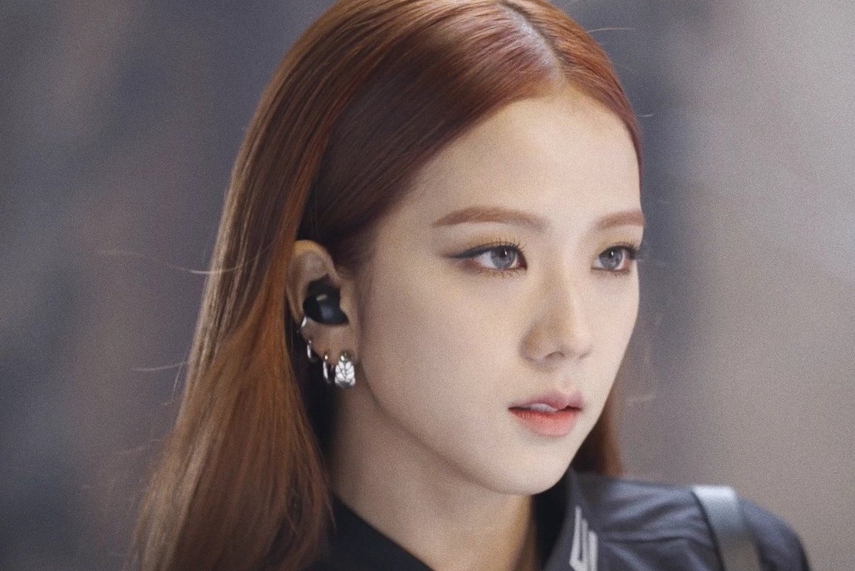 Xo khuyen o sun tai nhu Jisoo co nguy hiem khong? hinh anh