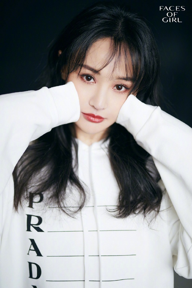 thoi trang san bay cua trinh sang anh 8