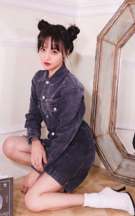 thoi trang san bay cua trinh sang anh 10