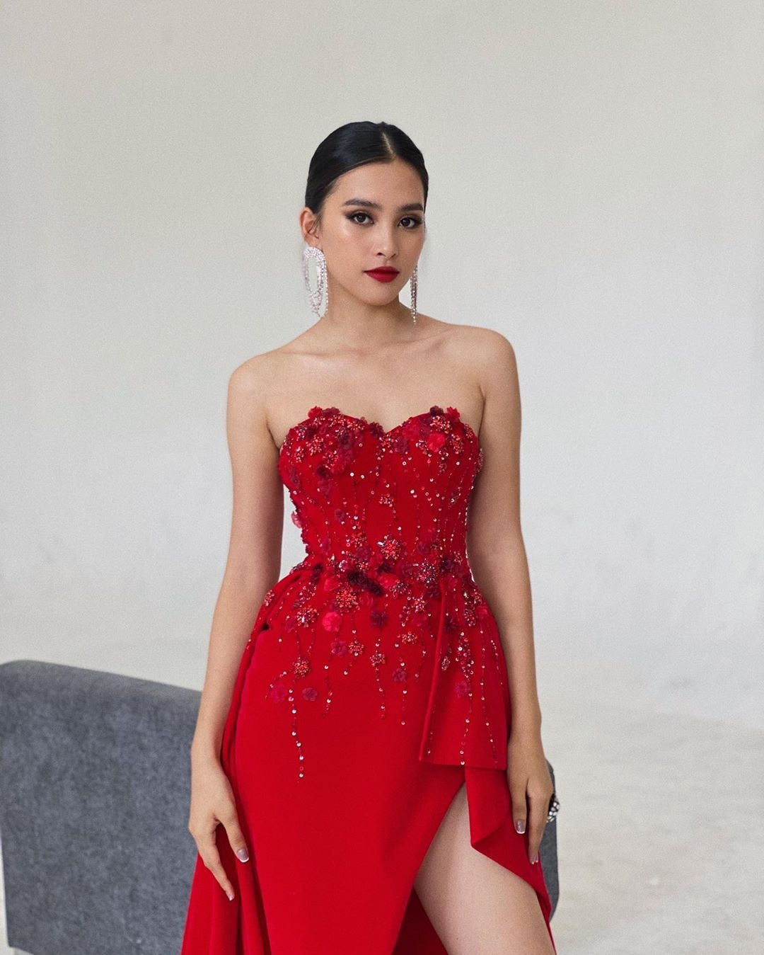 Voc dang can doi cua Tieu Vy anh 7