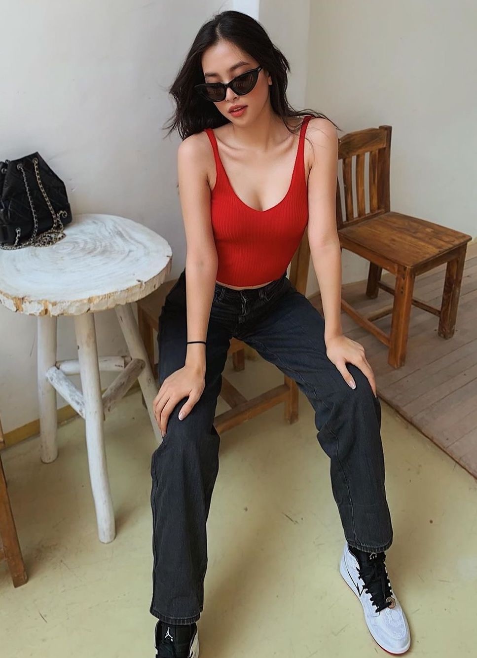 Voc dang can doi cua Tieu Vy anh 1