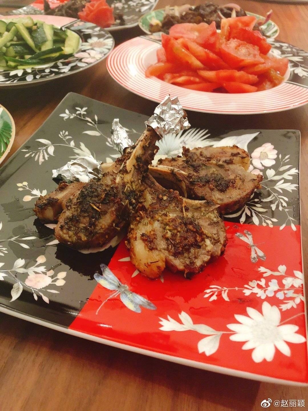 than hinh cua trieu le dinh anh 5