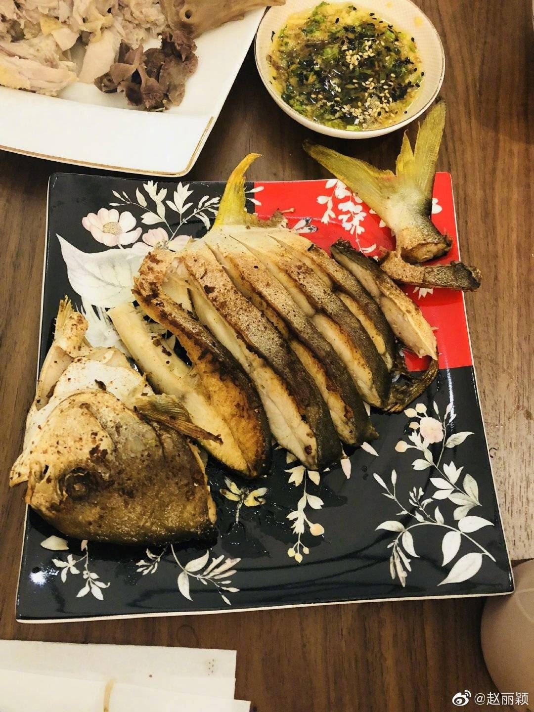 than hinh cua trieu le dinh anh 4