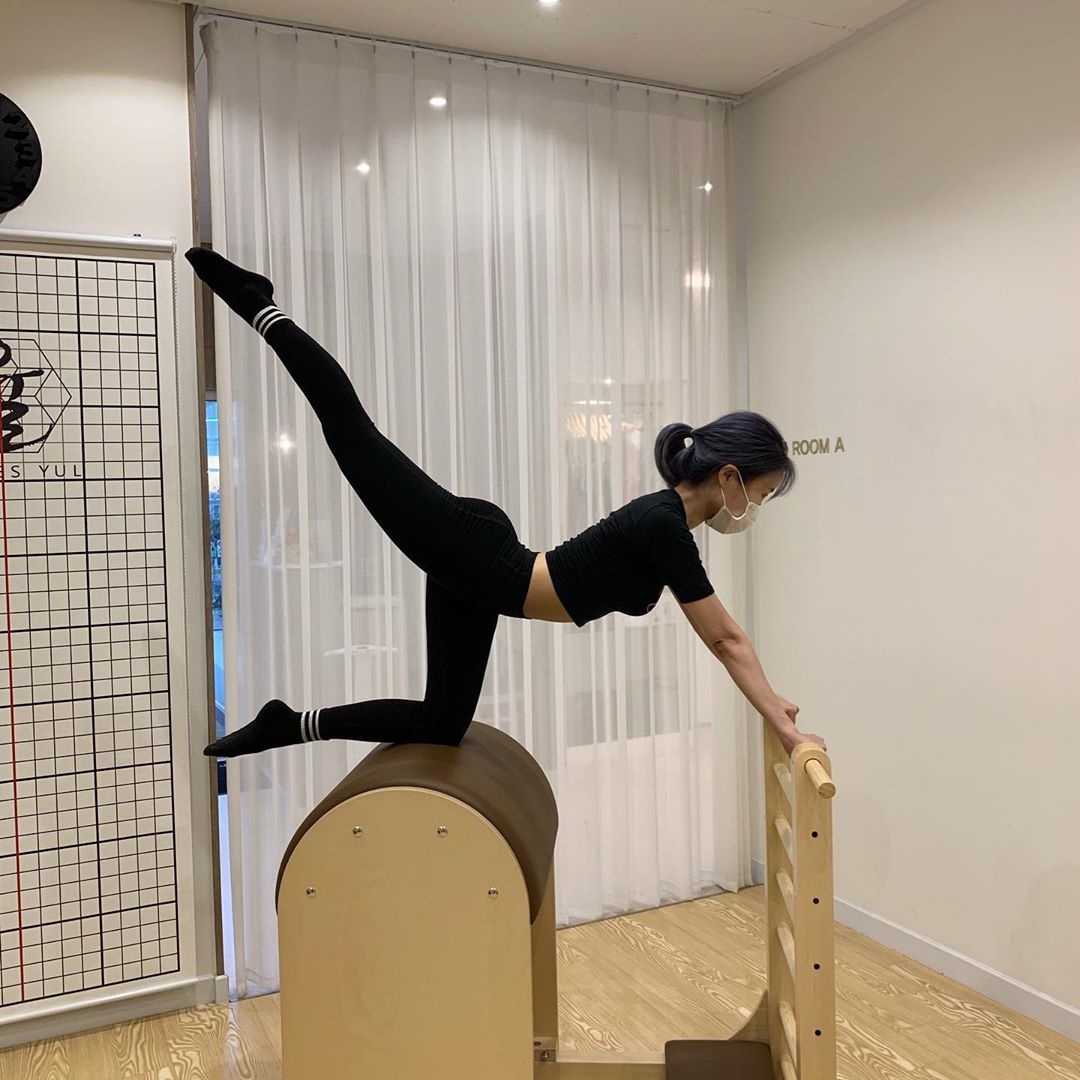 guong mat khac la lee se young anh 6