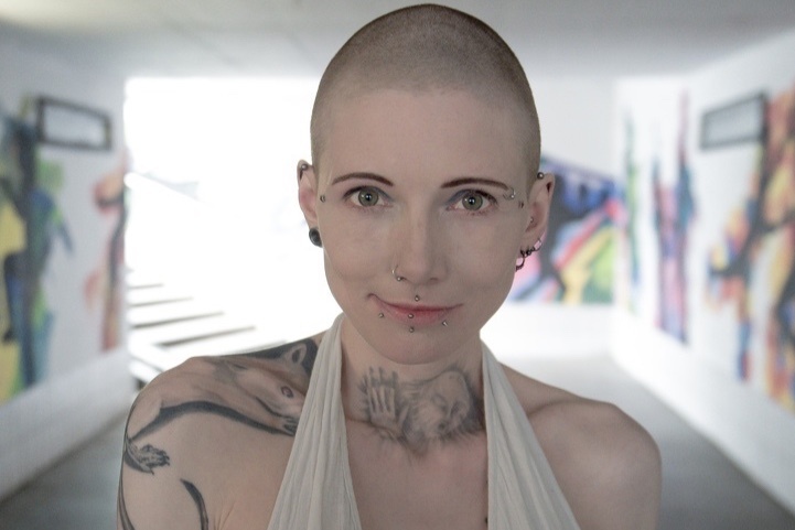 Tai sao phu nu hien dai khong ngai cao troc dau? hinh anh