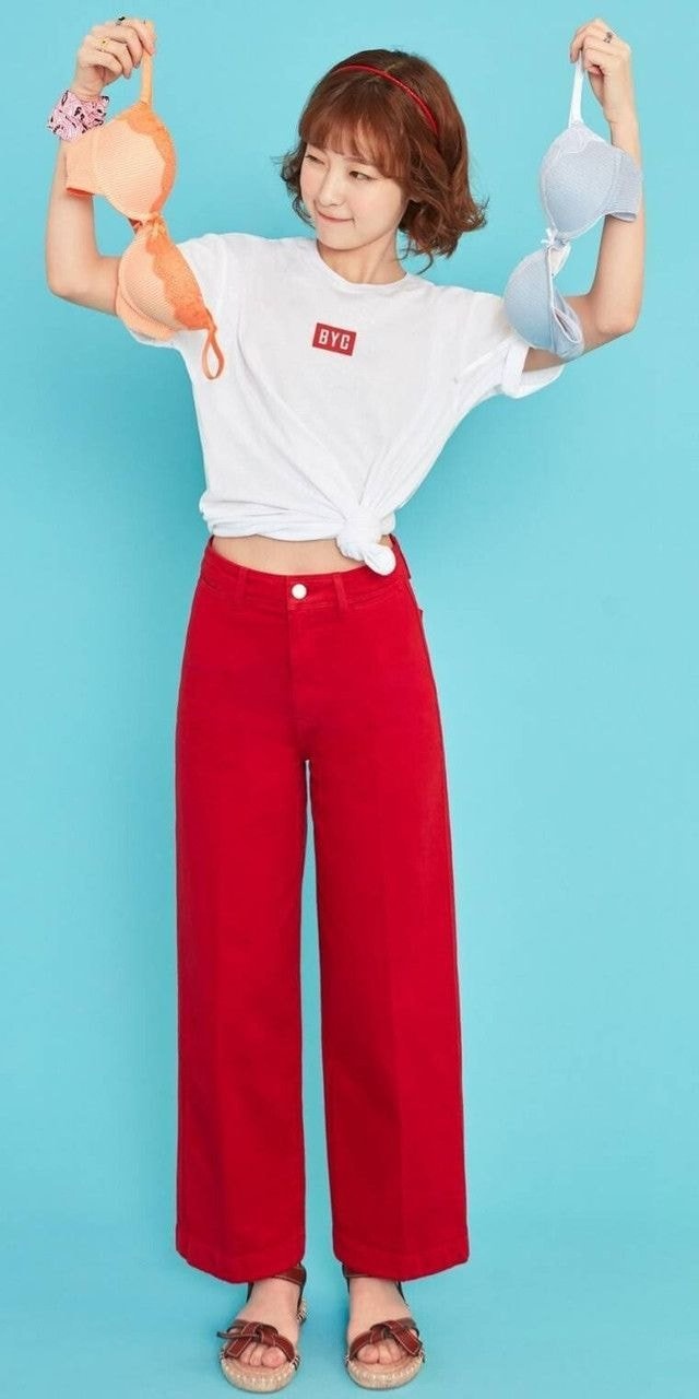 arin tạo dáng với áo ngực ảnh 4 arin tao dang voi ao nguc anh 4