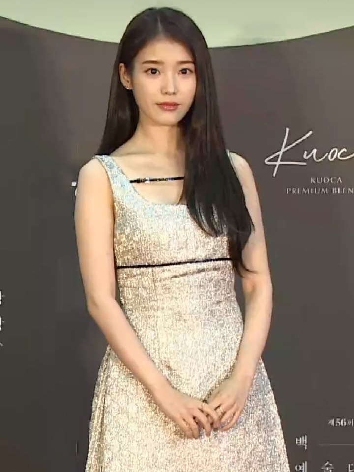 thoi trang tham do Baeksang Arts Awards 2020 anh 5