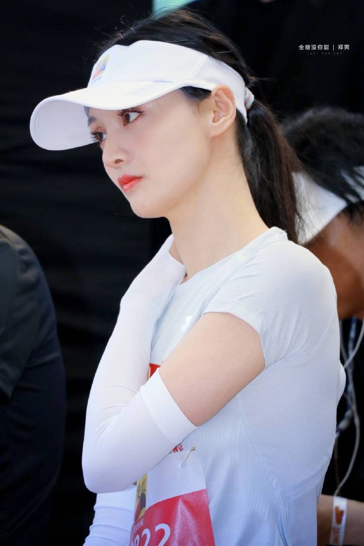 trinh sang lo than hinh gay go anh 4