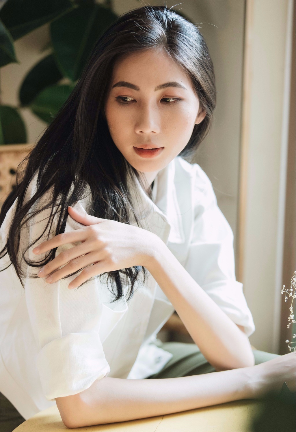 Nguoi mau Cao Ngan muon tang can anh 2