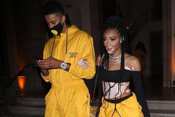 Sieu mau bach bien Winnie Harlow hen ho hot boy bong ro hinh anh