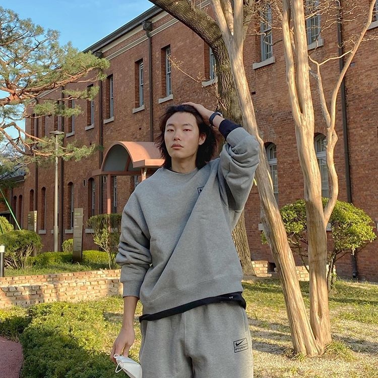 Hyeri và Ryu Jun Yeol mặc gì khi hẹn hò ảnh 8 Hyeri va Ryu Jun Yeol mac gi khi hen ho anh 8