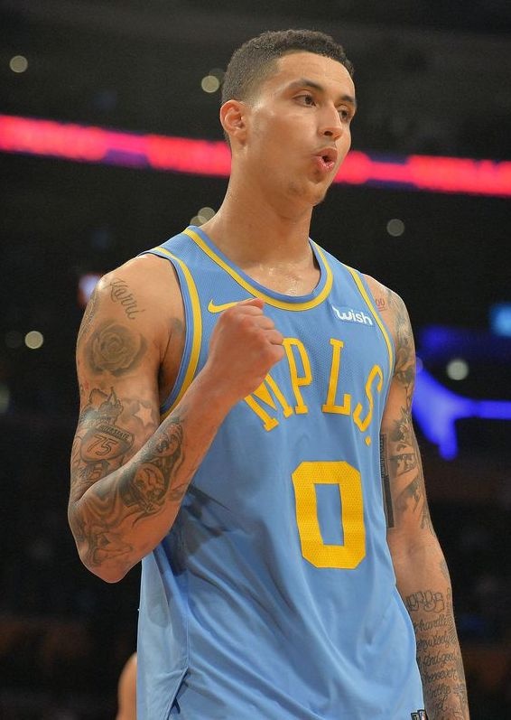 Winnie Harlow hẹn hò hot boy bóng rổ ảnh 2 Winnie Harlow hen ho hot boy bong ro anh 2