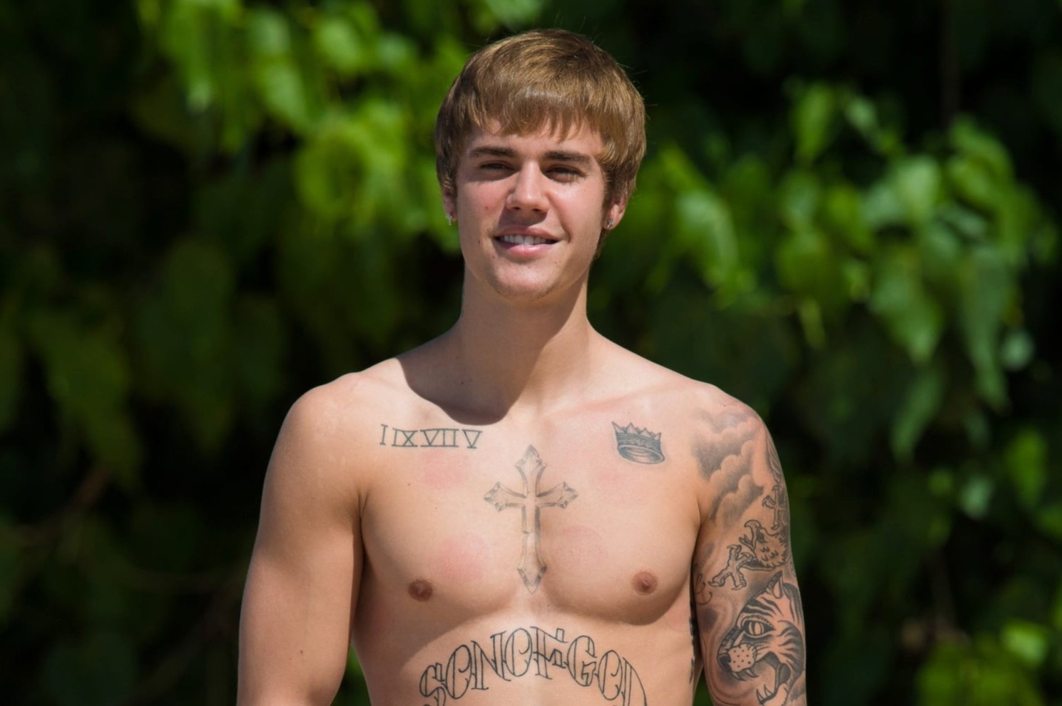 Justin Bieber tap luyen tai nha de nang cao suc khoe hinh anh