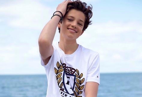 nhan sac hien tai cua mau nhi nam anh 11