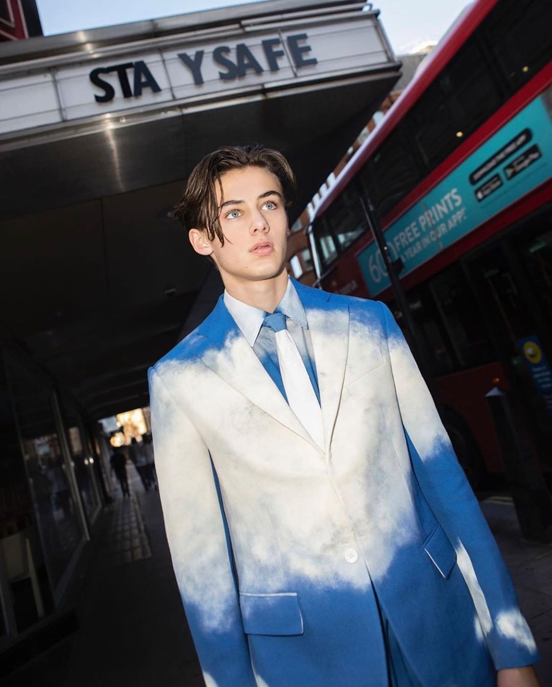 nhan sac hien tai cua mau nhi nam anh 4