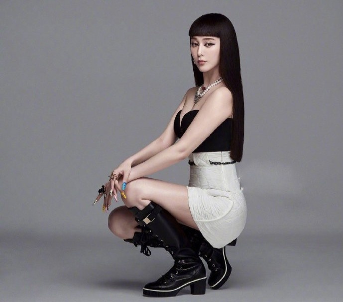 tao hinh la cua Pham Bang Bang anh 4